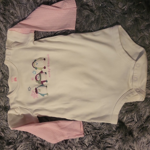 Duo: Calvin Klien Velour Hoodie/Jacket & Carters Longsleeve Onsie Both 24mth - Picture 3 of 6